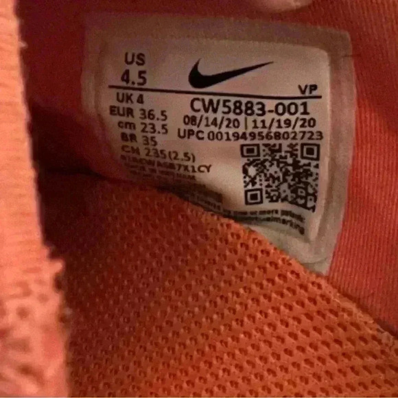 Size 4.5- Nike GO FlyEase Dynamic Turquoise - Picture 9 of 10